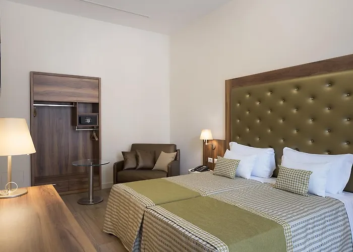 Navona Luxury