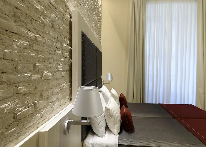 Navona Luxury